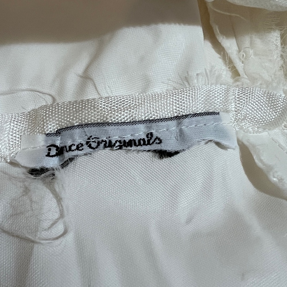 SOLD — 1960-70’s Dance Originals by Fred Perlberg Wedding Gown - Picture 10 of 11